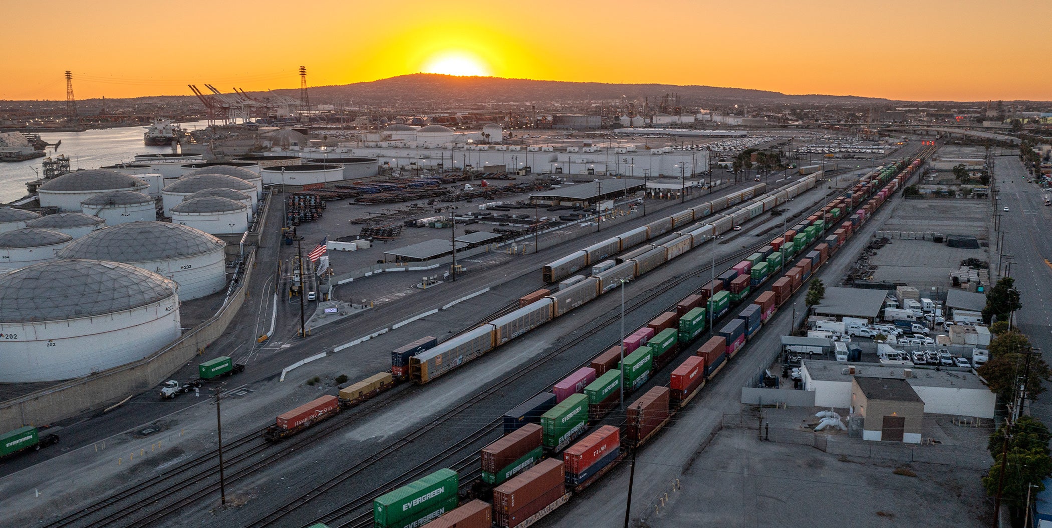 HDR To Complete Final Design For $1.5 Billion Port Of Long Beach Rail ...