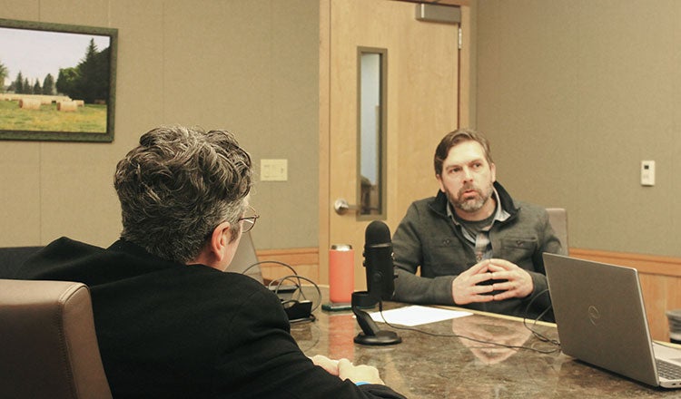 Travis Mulliniks speaks with John Dineen